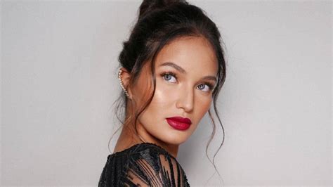 Sarah Lahbati Tweets About Being Body Shamed While Pregnant