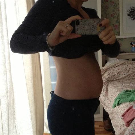 Bump And Baby Blog 13 Weeks Pregnant And Christmas Photos Olivia