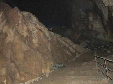 Escalier Picture Of Moon Water Cave Yangshuo County Tripadvisor