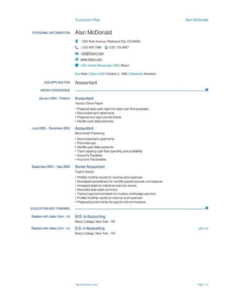 Principaux avantages du cv europass. Simple and Clean Resume Templates (+ Expert Tips) | Hloom