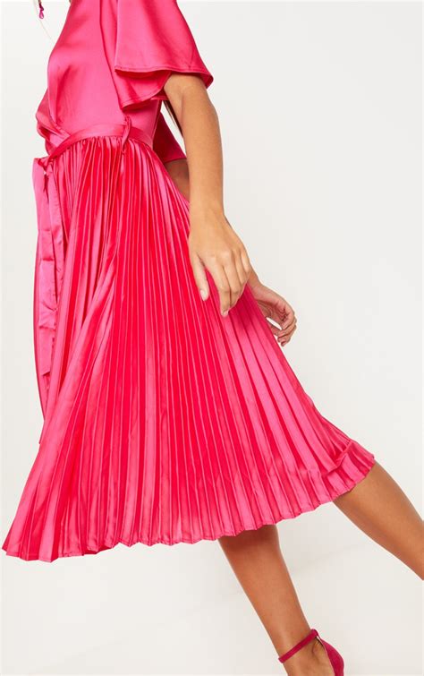 Fuchsia Satin Pleated Midi Dress Dresses Prettylittlething