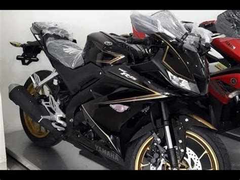 Moreover, it can generate a max unchanged engine from the v2.0. THE ALL NEW YAMAHA R15 V3 SPECIAL EDITION 2018 - YouTube