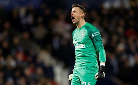 Photos'biggest crowd ever' flocks to newcastle show. Newcastle keeper Darlow talks up FA Cup chances | ClubCall.com