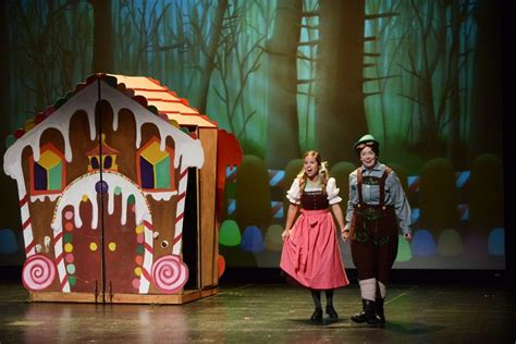 hansel and gretel costumes hansel and gretel house brothers grimm fairy tales