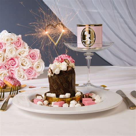 Der film zeigt die produktion und details zum produk. Cancakes Kuchen aus der Dose