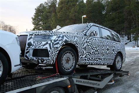 A brand owned by the central scientific research automobile and automotive engines institute. Aurus Komendant SUV Spied, Looks Like a Fake Rolls-Rolls ...