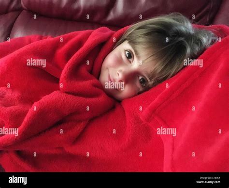 Little Girl Laying Down Hi Res Stock Photography And Images Alamy