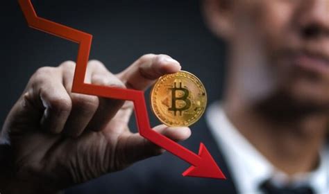 سعر البيتكوين اليوم(محدث بإستمرار)، عملة البيتكوين وصلت الى أقصى حدودها هذه الأيام ويحذر الخبراء الاقتصاديين من ان هذه العملة قد تتحول الى فقاعة في اي وقت، فقد ظلت. أسباب انخفاض سعر البيتكوين لأقل من 17 ألف دولار | تقني نت ...