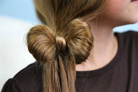Wondered how the hairstyle was done? The Ponytail Bow | Cute Hairstyles - Cute Girls Hairstyles