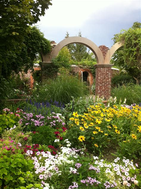 Number 12 is my favorite! Flower Gardens: The Perfect Family Friendly Fall ...