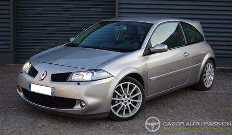 Faites de votre nouvelle megane la voiture qui vous ressemble le plus ! Renault Mégane 2 RS 2.0l Turbo 225cv Pack Luxe - Cazor ...