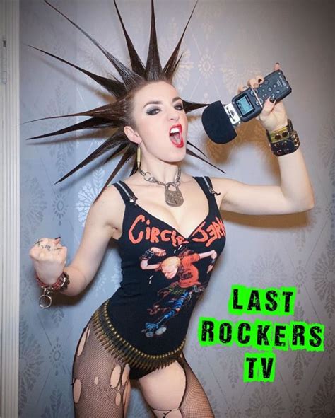 Erin Micklow Running My Punk Rock Show Lastrockerstv Where