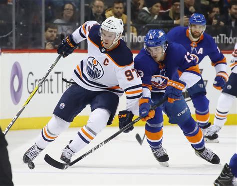 Here's what you need to know from day 24 in the stanley cup playoffs: New York Islanders Three Keys to Win vs. Unbeaten Edmonton ...