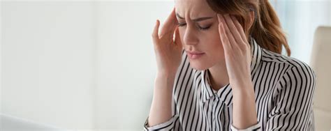 Cefalea ed emicrania: come riconoscere e curare il mal di ...