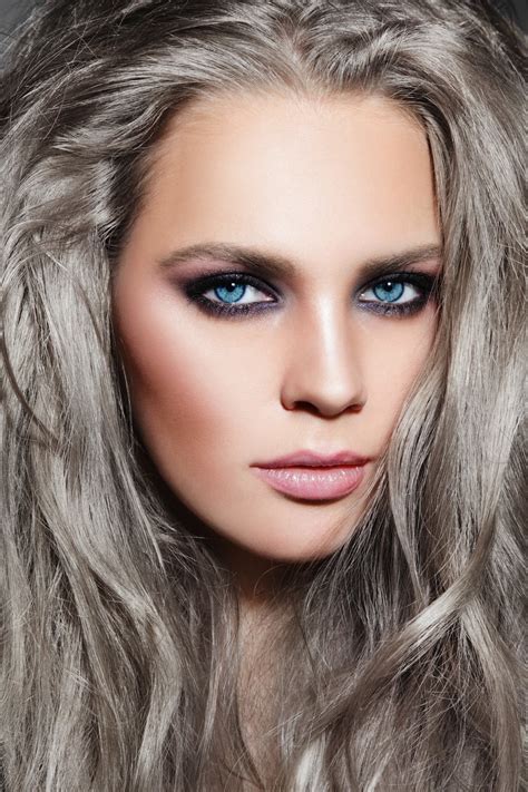 Your Ultimate Guide To Going Gray Gracefully
