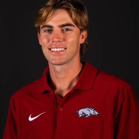 Peyton Nobles Arkansas Softball Graduate Assistant University Of