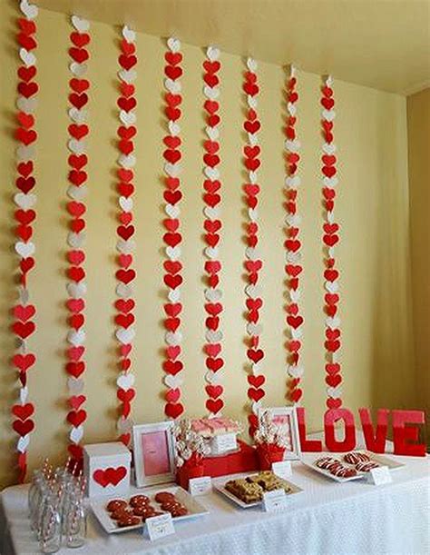 Gorgeous Valentine Wall Decor To Beautify Your Home 03 Magzhouse