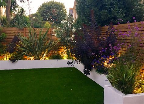 Designing a contemporary garden with warmth. Contemporary Garden in Fulham • Square Garden Design
