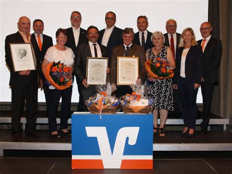 #finanzberater in der region #taufkirchenvils #dorfen einblicke in die bank #vrbanktaufkirchendorfen tipps&tricks zum #banking. Genogramm - Genossenschaftliche Personalien - Profil Magazin