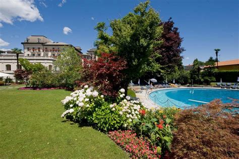 Recentemente ristrutturato, l'albergo gode di un ambiente elegante e confortevole. SPA sul Lago Maggiore Regina Sporting Club Stresa