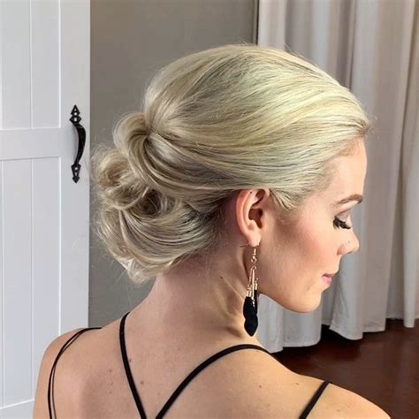 Kellgrace On Instagram This Updo Uses Only 4 Large Twists Enjoy 💁‍♀