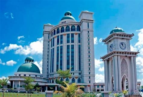Oleh yang demikian, pihak pejabat pelajaran daerah seberang perai selatan memohon jasa baik pihak tuan agar dapat memberi bantuan kawalan keselamatan kepada pihak pengelola sepanjang kejohanan ini berlangsung. Carian mengenai topik seberang-perai | Astro Awani