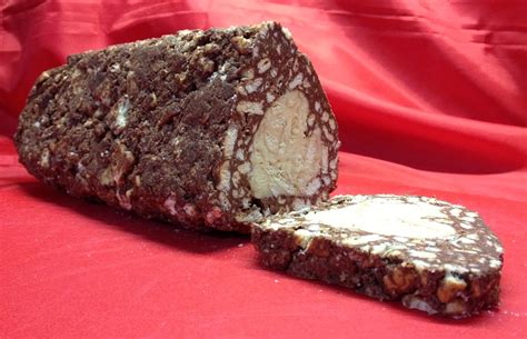 We did not find results for: Salame al cioccolato fondente con cuore bianco ...