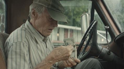 .drug mule, the mule is a far cry from the red state fantasy that some people feared from a eastwood made a tender film about the failure of the american dream that doubles as a road trip. The Mule: il trailer del nuovo film di Clint Eastwood