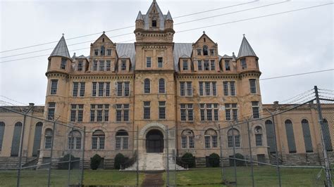 Abandoned Tennessee State Prison Photorator