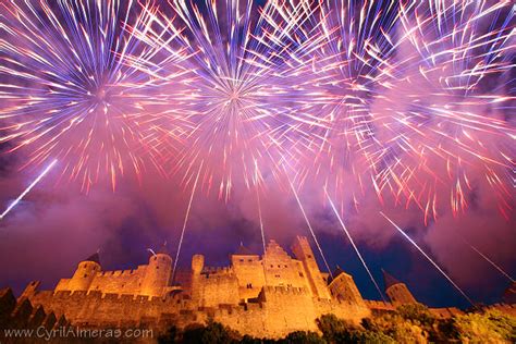 A crafty but underhanded deception. En francais s'il vous plait!: Feu d'artifice