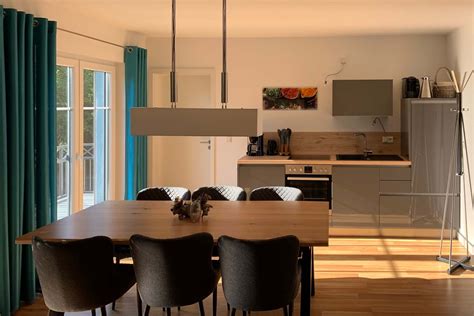 Brandenburg, die stadt an der havel, zeichnet sich durch vielfältigkeit aus.es gibt brandenburger wohnungen in nahezu jedem stil: Dreihof-Brandenburg - Wohnung "Hirsch"