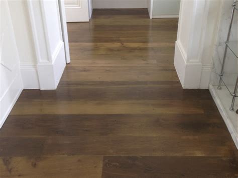 This warm wood look is complemented by a smooth texture. Antique Oak Flooring | Antique Oak Flooring Services ...