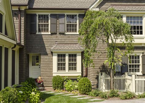 Check spelling or type a new query. Brown Shingle Siding For Colonial House Exterior #51125 ...