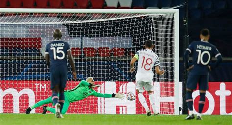 May 28, 2021 · weak in conceding villarreal's goal after he had improved in the spring, particularly away at city and ac milan. PSG vs. Manchester United EN VIVO: Bruno Fernandes canjeó ...