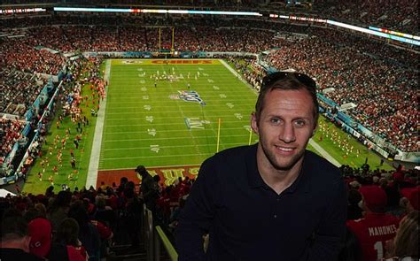 Rob burrow can no longer talk and yet, on a rainy bank holiday evening at home in pontefract, he he and his wife, lindsey, who has been with him since they started going out at the age of 15. Rob Burrow states super bowl hero Patrick Mahomes has ...