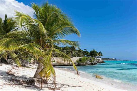 The Best Secret Beaches In The Caribbean