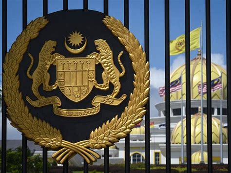 Yang dipertuan agong suaikan gambar dengan jawapan yang sesuai. Tujuh fakta prosiding pemilihan Yang di-Pertuan Agong