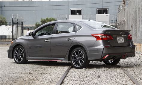 2017 Nissan Sentra Nismo First Look Autonxt