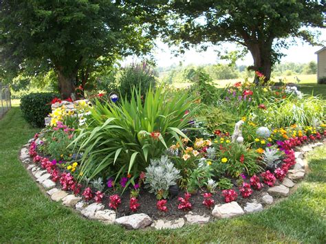 50 Colorful Garden Flowers Landscapes Lawn And Garden Front Yard