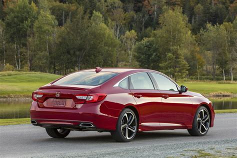 The 2018 honda accord is offered in five trim levels: First Drive: 2018 Honda Accord | TheDetroitBureau.com