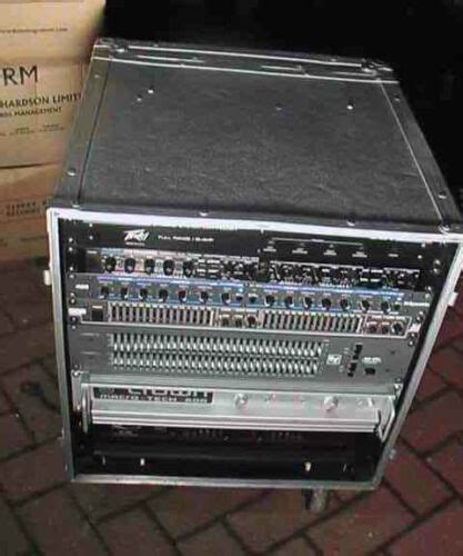 Qsc Ex4000 Crown Ma600 With Ev Symetrix And Peavey Processors In Rack