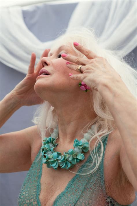 Charming Photo Series That Celebrates The Beauty Of An Older Woman