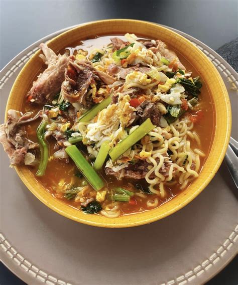 Ikutkan hati k.nor nak buat bone steak tp dek dua beradik tu kurang sket. Mencicipi Mitul Mi Tulang dan Sup Colagen yang Hanya Ada ...
