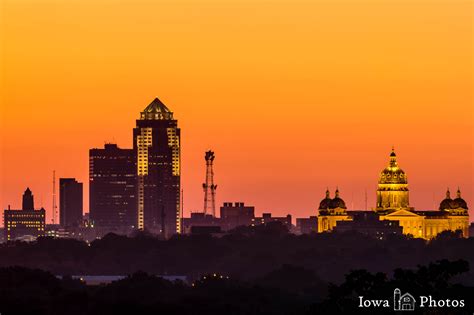 Iowa State Capitol Des Moines Skyline Sunset Iowa Photos