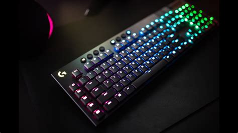 You can also set up your keyboard light to automatically turn on when it's dark, and adjust how holding down f5 or f6 will make the keyboard light steadily decrease or increase, respectively. How To get YOUR LOGITECH G KEYBOARD TO LIGHT UP IN UNIQUE ...
