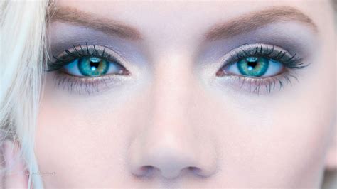 X X Martina Dimitrova Blonde Model Bulgaria Face Closeup Blue Eyes Green Eyes