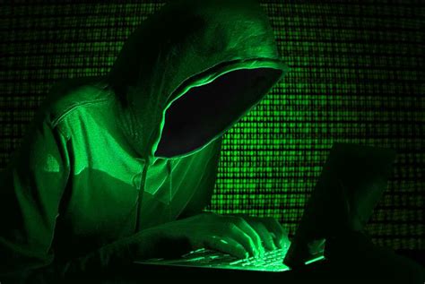 What Exactly Is The Dark Web And Why Do People Use It