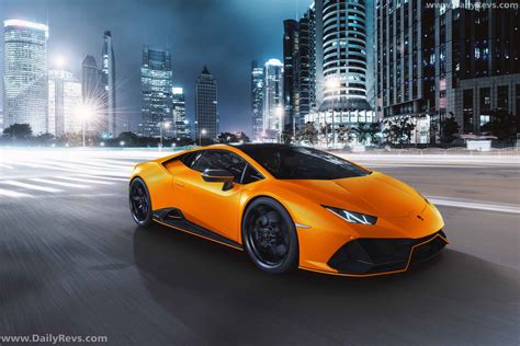 It is available in 5 colors, 2 variants, 1 engine. 2021 Lamborghini Huracán EVO Fluo Capsule - Dailyrevs