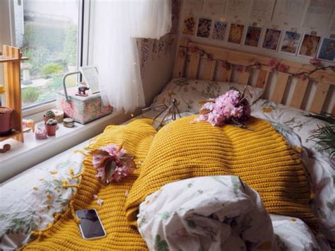To save you time, we've rounded up some of the best aesthetic room images on the platform so you can easily adopt some of the decorating tricks in your own kid's space. Aesthetic Bedroom Decoration Ideas - DECOREDO