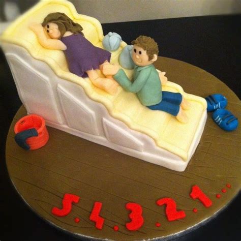 Briar rose cake with crystals. 23+ Excellent Picture of Mens Birthday Cake | Birthday ...